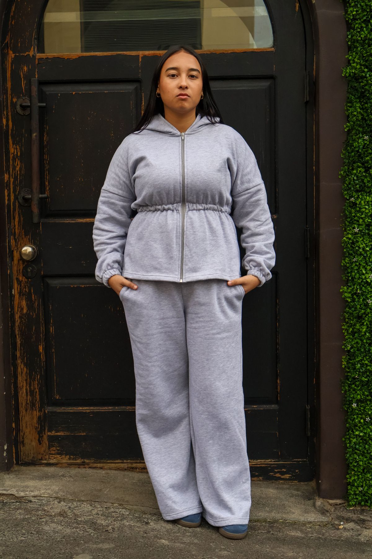 Hiraa Tracksuit in Grey melange, front view